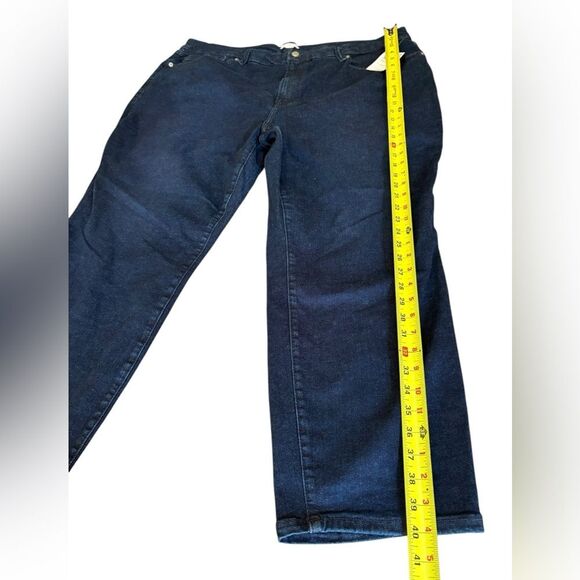 Good American Good Legs Cigarette Jeans Mid Rise Skinny Fit Womens 20 NWT - Picture 9 of 11